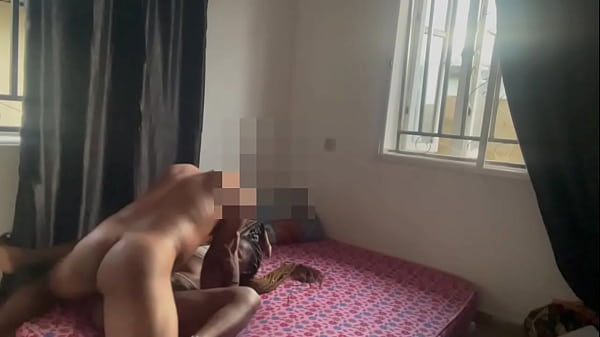 Play MP4 - Itxqueen seduce me to fuck her on the floor