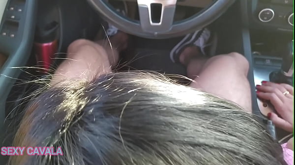 Play MP4 - Boquete perfeito engasguei no pau do motorista em via p&uacute;blica - morena latina bunda gostosa pagando carona com boquete sensacional