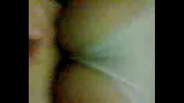 Novinha sentando gostoso no pau do novinho 