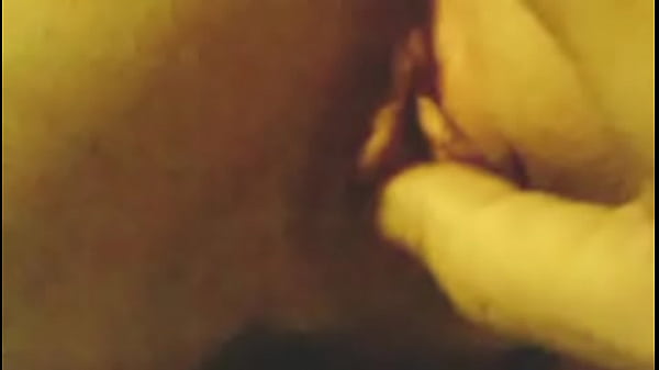 Fingering Her Cunt 