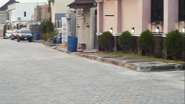 Play MP4 - HARDCORE IN JACUZZI WITH STEPSISTER