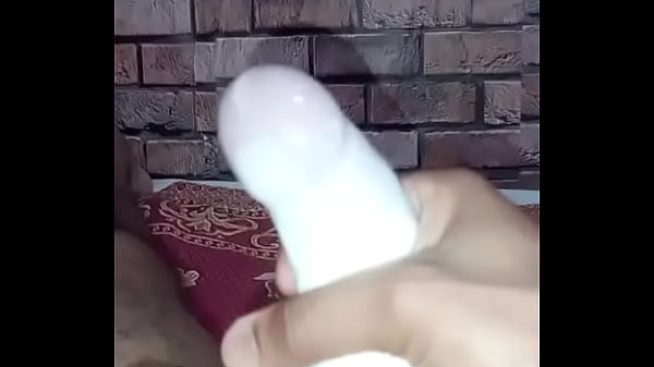 tocando uma e largando leite 