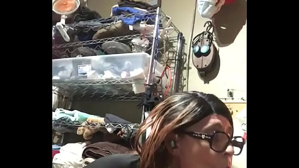 Play MP4 - Sissy whore gives best hand job big cock sucking