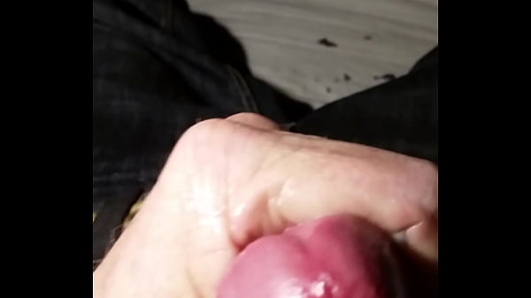 Play MP4 - JACKIN TO THE HARBOR FREIGHT CATALOG