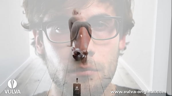 My jenny in a bottle &ndash; her pussy juice in glas vial 