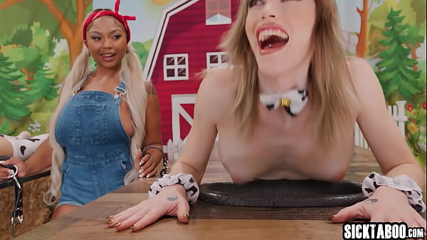 Play MP4 - Ebony MILF with big ass Avery Jane fucked by two horny big cock shemales Eva Maxim and Izzy Wilde