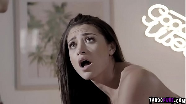 Avi Love gives in for two cocks 