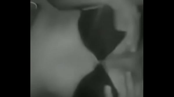 Ni&ntilde_a cachonda