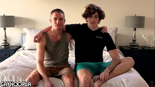 Play MP4 - Randy Fucks Logan So Good It's Like A Dream