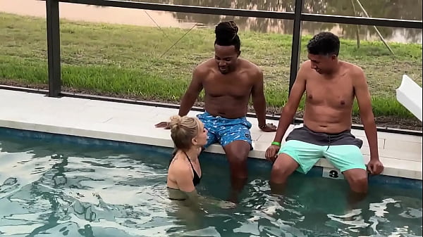 Bella Bare Aka 3 Hole Slut thumbnail