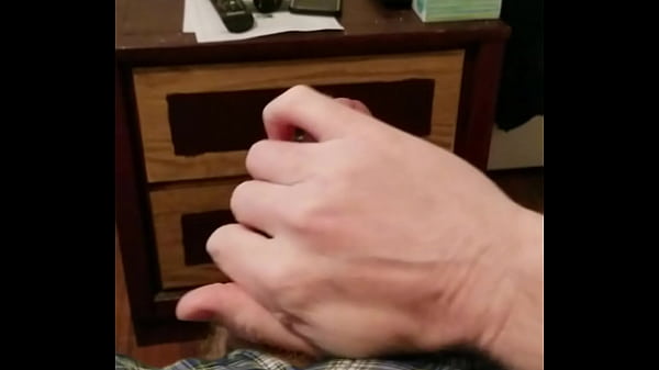 Play MP4 - Stroking for a hot follower