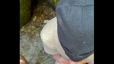 Play MP4 - Dois ativos se pegando nas trilhas da praia