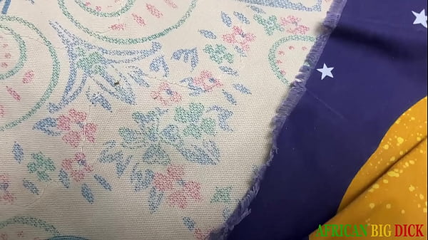 Nonton Ebony Babe Loves To Get Her Pussy Stretched Out thumbnail