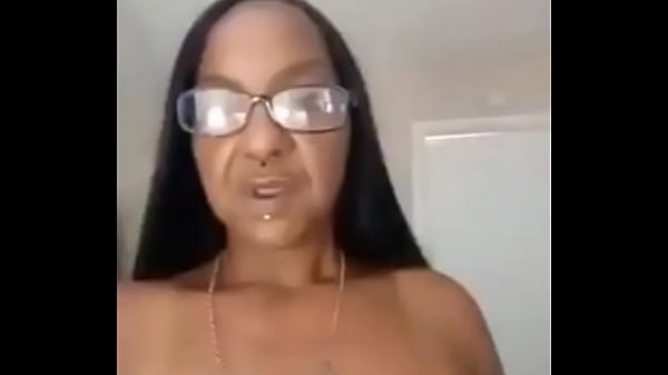 Nonton Sasha Rachelle Washes Off thumbnail