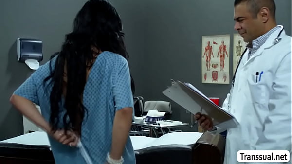 Avery Lust gets down and dirty with her horny doctor Draven Navarro! Get ready for cumfilled action 