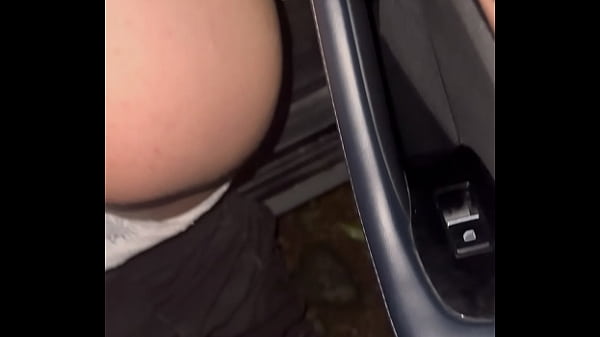 Play MP4 - Follando a Linda Flaca Culona mientras habla por tel&eacute;fono con el cuernudo de su pobre Novio