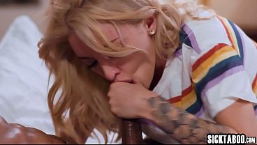 Petite teen Lola Fae deepthroated black guy and enjoyed rouhg interracial pussy fucking 