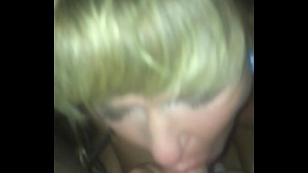 Nonton Deep Throat Diva Sexiniki Loves To Suck Dick thumbnail