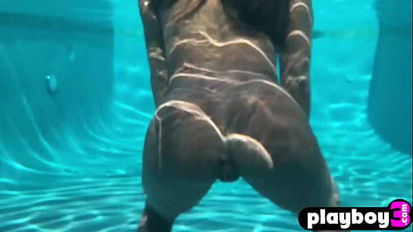 Amazing ebony model exposed amazing ass 