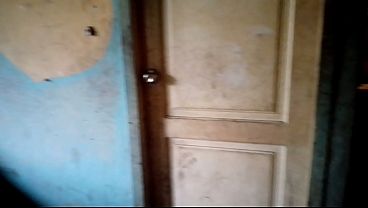 Ella Quiere Que Se Lo Meta Entra En Mi Habitaci&oacute;n Cuando Estoy Solo thumbnail