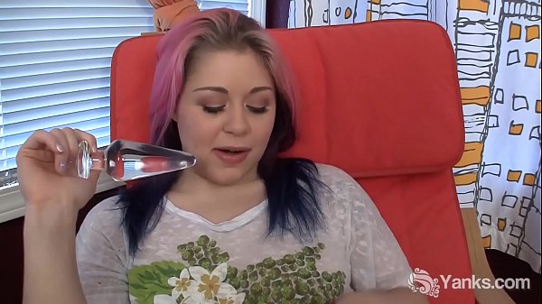 Yanks BBW Sarah Greenmore Masturbating 