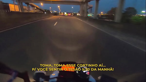 Motorista CORNO tentando foder a XJ safada e o PIRATA filmando tudo!