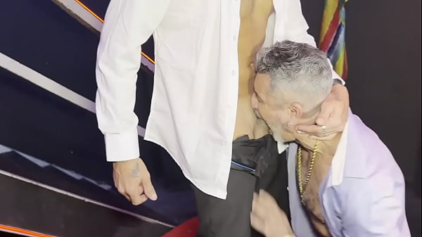 Entrevista De Emprego Acaba Em Muito Sexo E Muita Aprova&ccedil;&atilde;o thumbnail