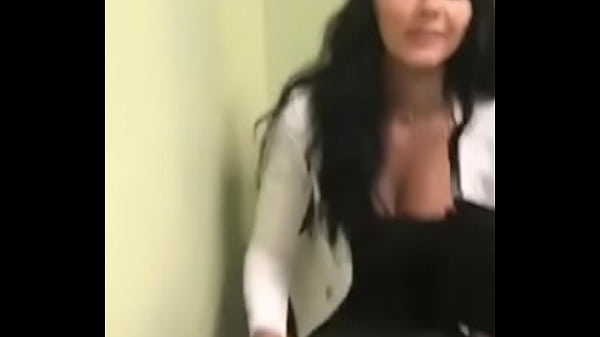 Play MP4 - Mostrou a buceta