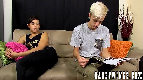 Jason Valencia breeding with young Jamie 