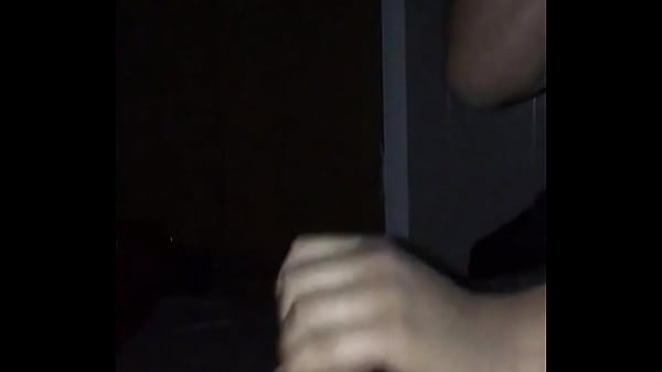 Teen slut giving head 