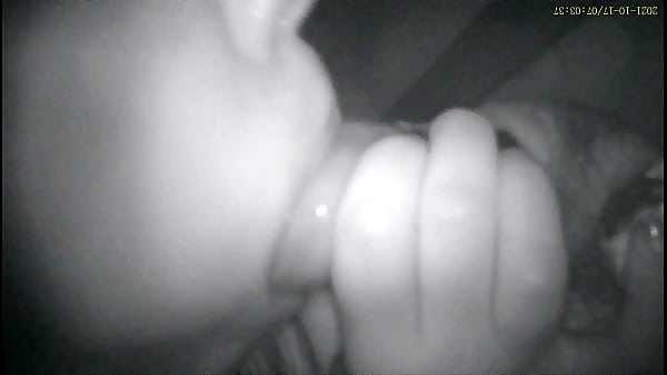 Putaria Nos Buracos Da Cabine Esposa thumbnail