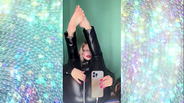 Squeal like a good girl sissy