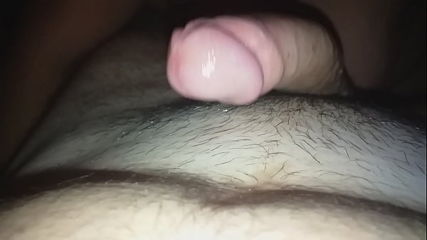 Fiz um oral gostoso nesse pau