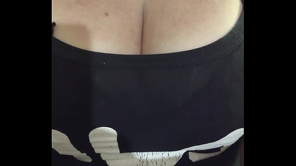 Estreia de Kitty Big Ass 