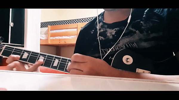 Nonton Hardcore Solo Tapping thumbnail