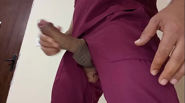 YURI GA&Uacute;CHO - BRAZILIAN BEAR XXL COCK BIG CUMSHOT 