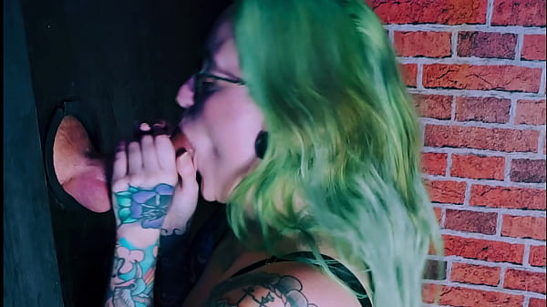 Gloryhole At The Swingers Club thumbnail