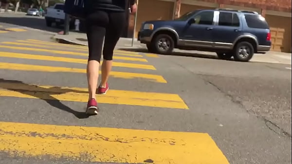 booty leggings lady 3 