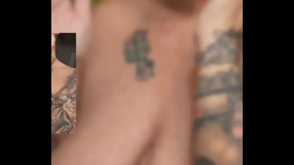 Nonton Good Morning Beautiful Darlins. How About A Grwm For Tata Tuesday? Gotta Moisturize And Keep Those Pearly Whites Pretty. ... thumbnail