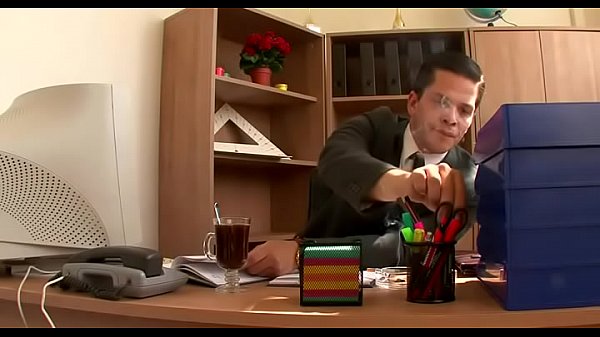 Nonton Hot Babe Gets Vagina Dildoded thumbnail