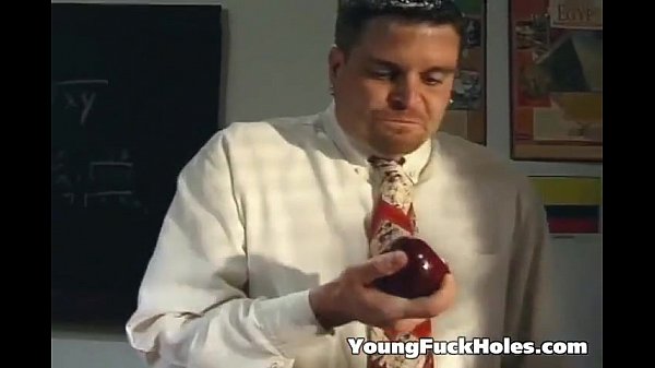 Play MP4 - Teen asian girl punshied by the teacher