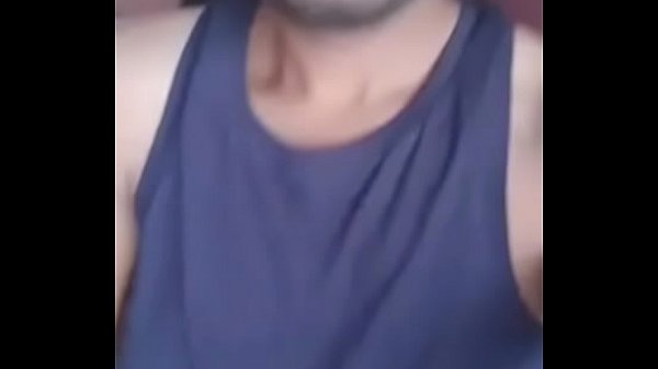 Play MP4 - Nude desi guy masturbating