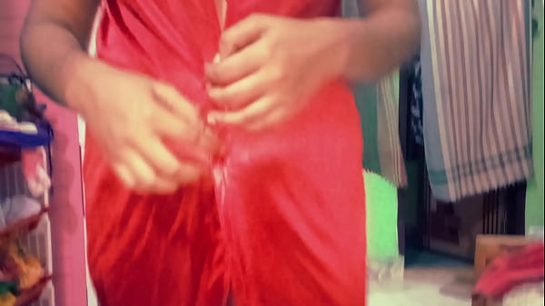 Nonton Hot Bhabhik Night Dreeseme Cuda Part 01 thumbnail