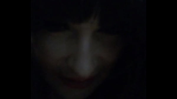 Play MP4 - Travesti de closet