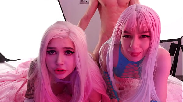 Nonton Fishnets And Sex Toys thumbnail