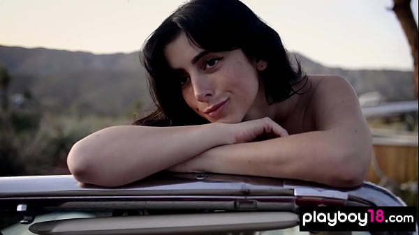 Glamorous all natural brunette babe showing her trimmed pussy 