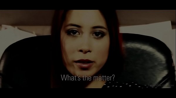 Play MP4 - Femme Fatale Paula Shy Masturbating