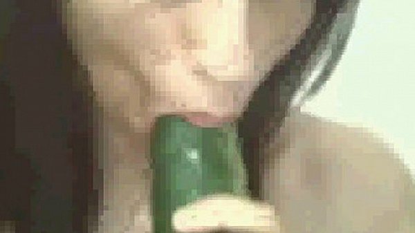 Nonton Hot Brunette Toying On Cam thumbnail