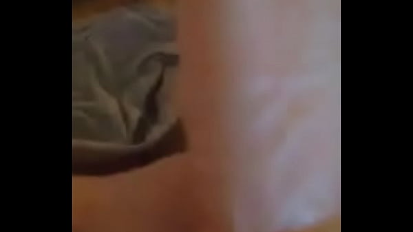 Play MP4 - Pussy play squirter