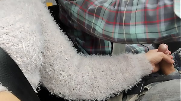 Surpreendi meu marido com um boquete_no meio darua